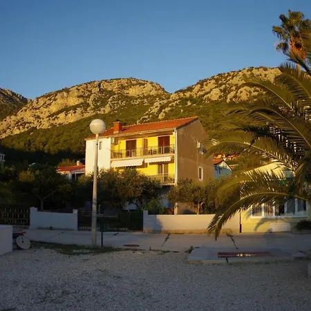 Holiday Apartment On The Beach Klek Exterior photo
