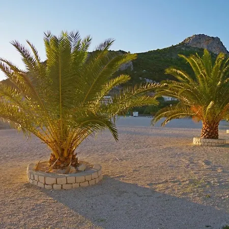 Holiday Apartment On The Beach Klek Exterior photo