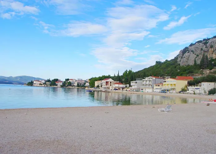 Holiday Apartment On The Beach