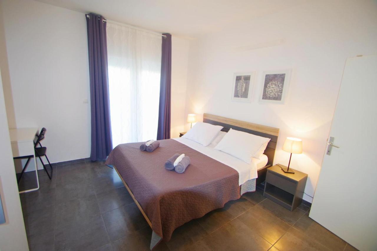 Apartment On The *